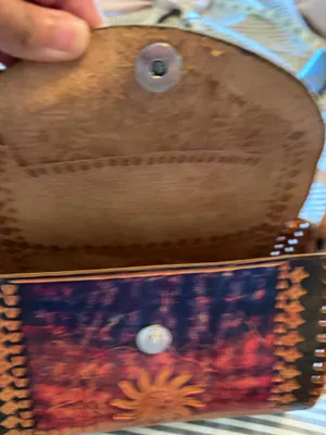 Hand tooled leather purse Brown thumbnail 2