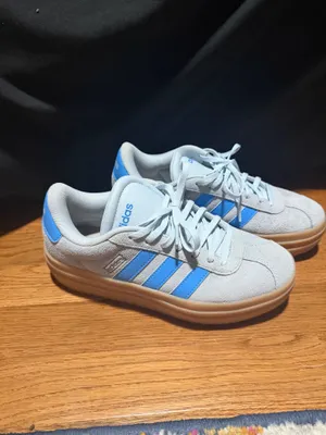 Adidas Sneakers Women’s thumbnail 2