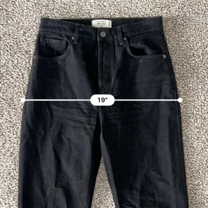 Reformation Rowe Mid Rise Relaxed Straight Jeans – Chic Black Sustainable - 27 thumbnail 9