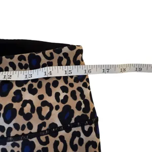 Victoria's Secret Sport Essential‎ Leggings Animal Print Women's Size Large Yoga thumbnail 7