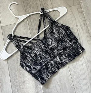 Lululemon Sports Bra longline energy strappy womens Black size 4 printed workout thumbnail 1