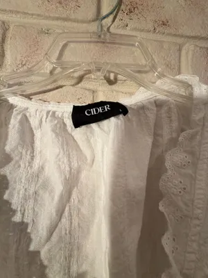 Cider White Eyelet Lace Trim Puff Sleeve Tie Front Crop Blouse Size L thumbnail 2