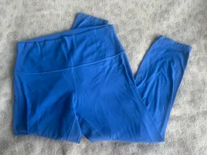 Lululemon Align 3/4 Length Leggings thumbnail 1