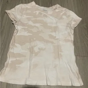 Athleta Cream and Tan T-Shirt thumbnail 1