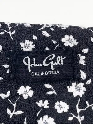 John Galt Brandy Melville Cara Mini Skirt Black White Floral Print One Size Y2K thumbnail 6