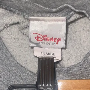 Vintage Disney Store Winter Snow Globe Pooh Eeyore Crewneck Sweatshirt Size XL thumbnail 5
