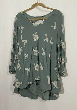 Free People Emma Austin Embroidered Long Sleeve Tunic Dress M Green Boho Peasant thumbnail 1