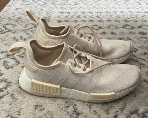 Adidas Shoes thumbnail 1