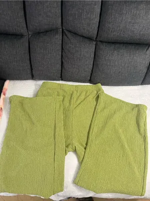 SHEIN Olive Green Wide-Leg Pants & Matching Short Sleeve Top size M thumbnail 3