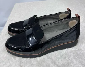 Dr. Scholl’s Black Slip-On Loafers glossy black brown trim 7.5 thumbnail 1