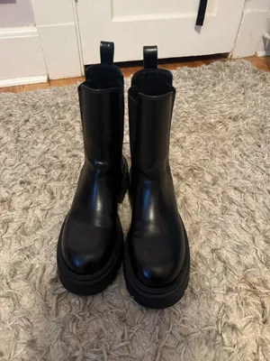 Black Booties Size 8 thumbnail 3