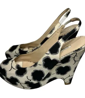 Oscar de la Renta Women’s 37.5 7.5 Black Cream Floral Slingback Platform Wedges thumbnail 1