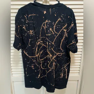 Halloween‎ reverse tie dye t thumbnail 2