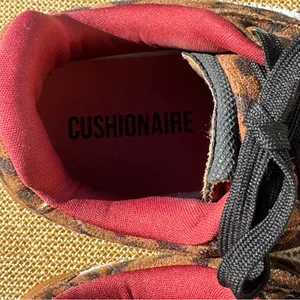 Cushionaire Astro Retro Leopard Print Sneakers Size 7.5 thumbnail 3