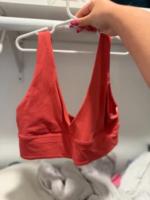Lululemon Sports Bra thumbnail 2