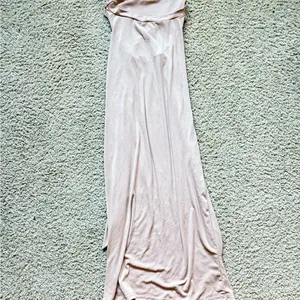 Maxi Dress Womens Small Tan Excellent Open‎ Back Criss Cross Tie Formal Evening thumbnail 3
