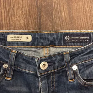 AG Adriano Goldschmied 26R Jessie Curvy bootcut jeans thumbnail 2