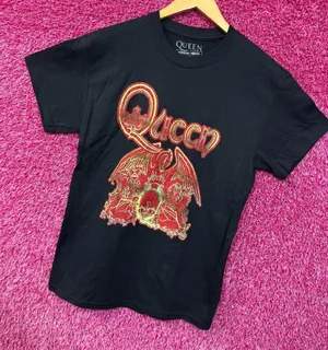 Queen A Night at the Opera Album Zodiac Crest Art Band Tee M thumbnail 3