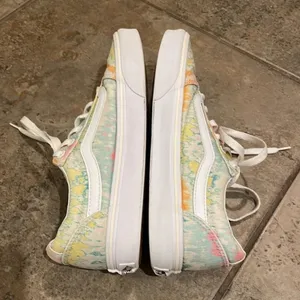 Vans Ward Lo Psychedelic Pastel Tie Dye Low Top Sneaker Shoes Womens Size 8.5 thumbnail 4