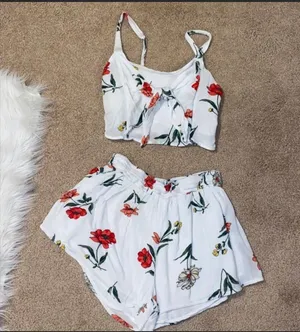 Hollister Matching Set thumbnail 1
