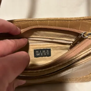 Vintage snake skin crocodile Nine West camel mini shoulder bag! thumbnail 3