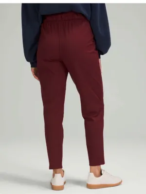 Lululemon Stretch High Rise Pant 7/8 Length Size 12 thumbnail 2