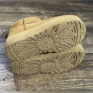 UGG Platform Mini Boots thumbnail 5