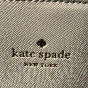 Kate Spade New York Schuyler Tote Bag - Light Blue (Saffiano PVC) thumbnail 4