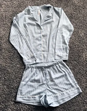Auden Light Blue Striped Satin Pajama Top thumbnail 1