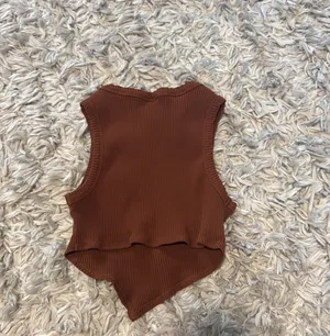 Tank Top thumbnail 3