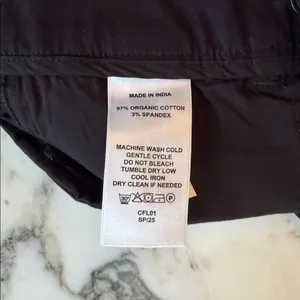 NWOT Quince Black Organic Cotton Stretch Chino Shorts sz 2 Women's 4" Inseam thumbnail 9