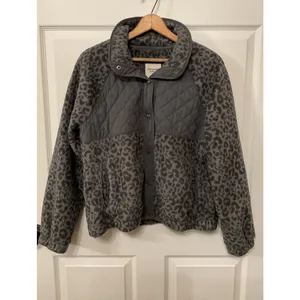 Abercrombie & Fitch Charcoal Gray Quilted Leopard Snap Button Fleece, M thumbnail 3