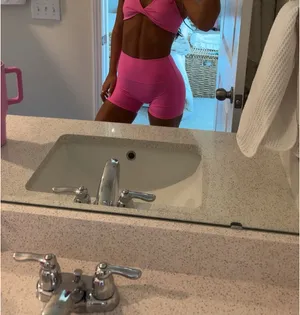 Biker shorts thumbnail 2