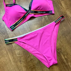 Calvin Klein Pink Branded Strappy Bikini Set Sz L/XL thumbnail 9