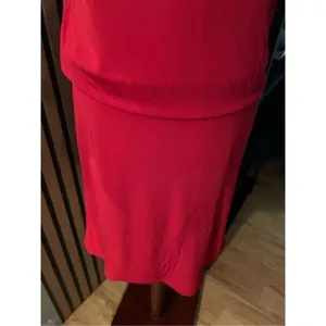 White House Black Market Dress Red Silver Trim Size S lined sexy but classy NWT thumbnail 3
