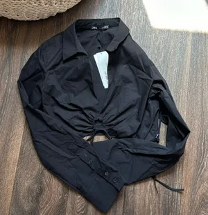 Zara Black Crop Top thumbnail 1