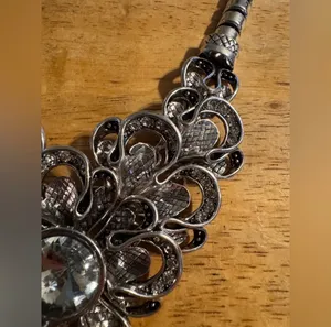 Statement Chunky Silver Tone Rhinestone Necklace thumbnail 5
