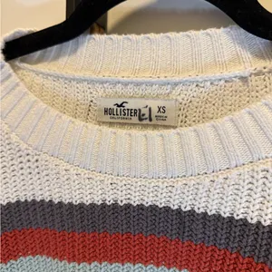 Hollister Striped Cropped Sweater - White, Red, Brown, Tan Size XS Cozy, Y2K thumbnail 4