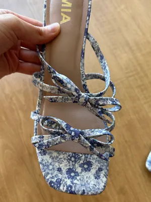 MIA Treanor Heel, Blue and White Floral Ribbon Kitten Heels, Size 9 thumbnail 12