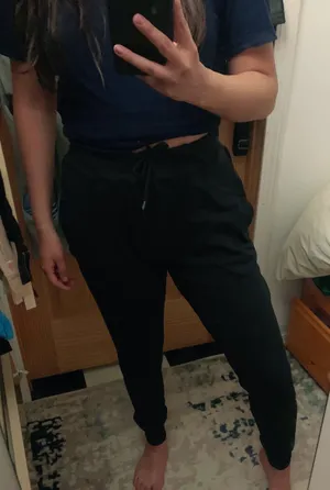 Alphalete Joggers thumbnail 4