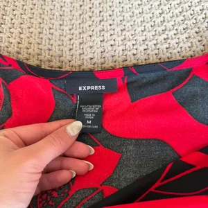 Vintage 00s Express Black & Red Cowl Neck Tank thumbnail 3