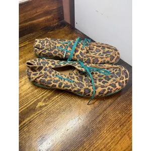 Ariat Tan Leopard Print Loafers‎ Size 7.5 thumbnail 2