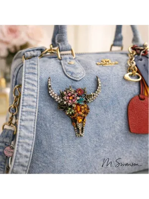 NEW Longhorn Skull Floral Rhinestone Brooch Western Statement Bag Charm Pin NWT thumbnail 2