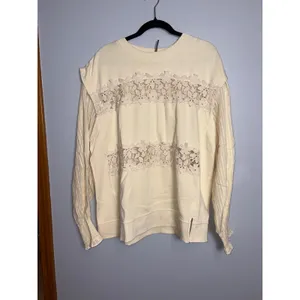 Anthropologie Floral Cutwork Pullover Cream Lace Panel Mixed Media Sweatshirt thumbnail 2