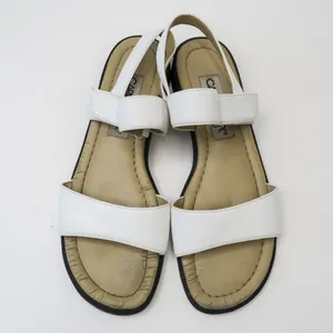 Vintage 90s Cabin Creek White Leather Sandals thumbnail 4