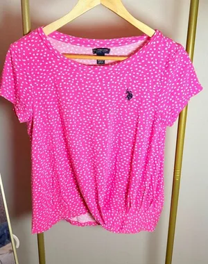 U.S. Polo Association Size XS Pink TWIST FRONT CREW NECK T-SHIRT thumbnail 1