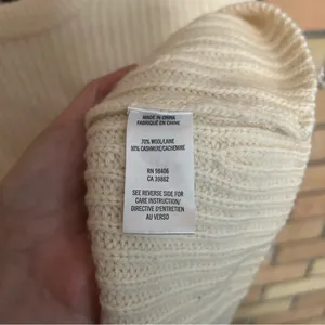 Theory Barda Fine Haven Wool/Cashmere Blend Knit Sweater Cream Size Small thumbnail 3