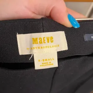 ✨Anthropologie Maeve The Margot Kick-Flare Cropped Black Sz XS Pants✨ thumbnail 7
