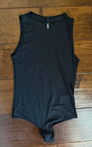 SKIMS Bodysuit Sheer Sculpt thumbnail 1