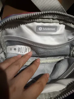 Lululemon Belt Bag thumbnail 6